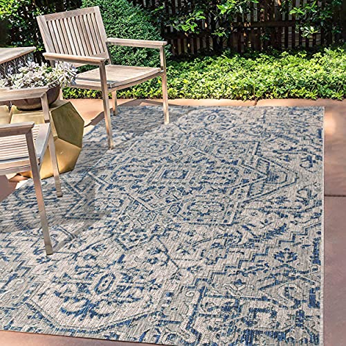 Estrella Bohemian Medallion Navy/Gray Indoor/Outdoor Area Rug