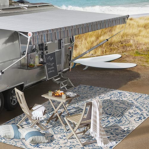 Estrella Bohemian Medallion Navy/Gray Indoor/Outdoor Area Rug
