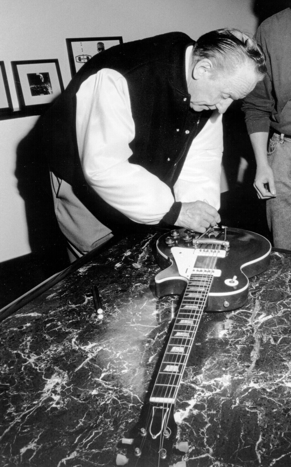 1952 Gibson Les Paul with Autograph, Gold Top Finish