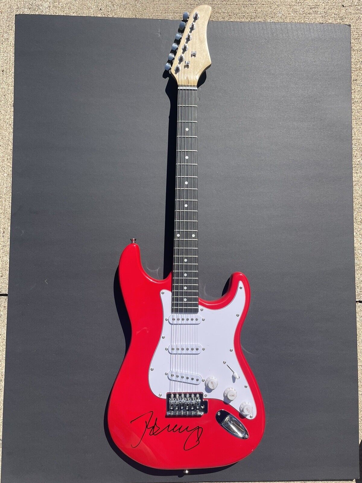 John Mellencamp Signed Pink Houses Electric Guitar PSA DNA