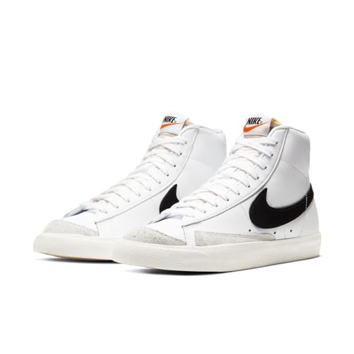 Nike Women's Vintage Blazer Mid 77 Sneaker, Black/White