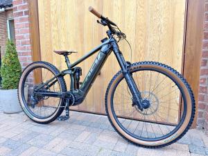 Trek Rail 9 Full Suspension Electric Mountain Bike