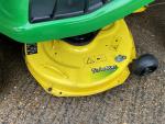 John Deere X305 R Ride-On Mower with 42-Inch Deck