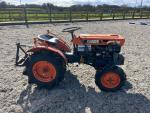 Kubota B7000 4WD Compact Lawn Tractor
