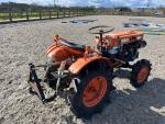 Kubota B7000 4WD Compact Lawn Tractor
