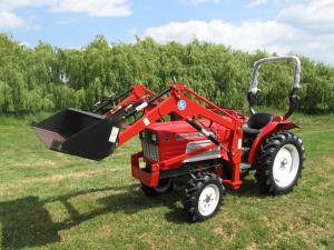 Yanmar YM2220 Compact Tractor with Loader