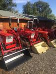 Yanmar YM2220 Compact Tractor with Loader