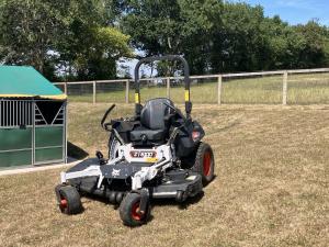 Bobcat ZT6100 Zero Turn Ride On Mower