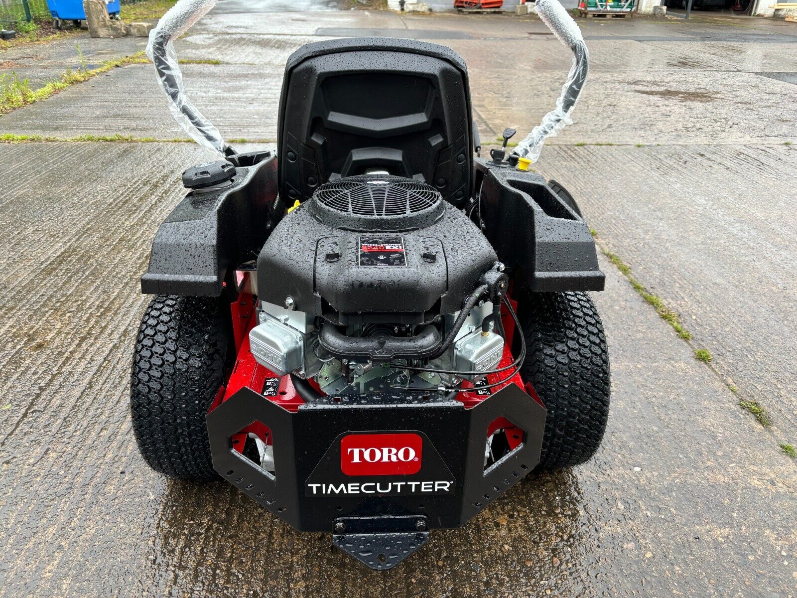 Toro TimeCutter 4200T Zero Turn Ride-On Mower