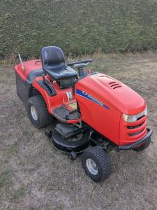 Simplicity Ride-On Lawn Mower