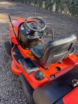 Simplicity Baron 40" Ride-On Mower with Hydro Collect