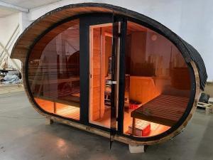 Outdoor Hobbit Oval Family Sauna with Harvia Heater