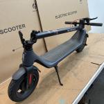 30KM Long Range Folding Electric Scooter