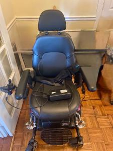 Vision Sport Mid-Wheel Drive Electric Scooter