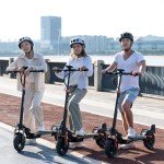 HITWAY Electric Scooter Adult 10 Inch, 15.6-27AH Battery 500W Motor, Foldabler, 3 Speed Modes, Maximum Speed 25KM/H, Tubeless Tire, Turn Signals, APP