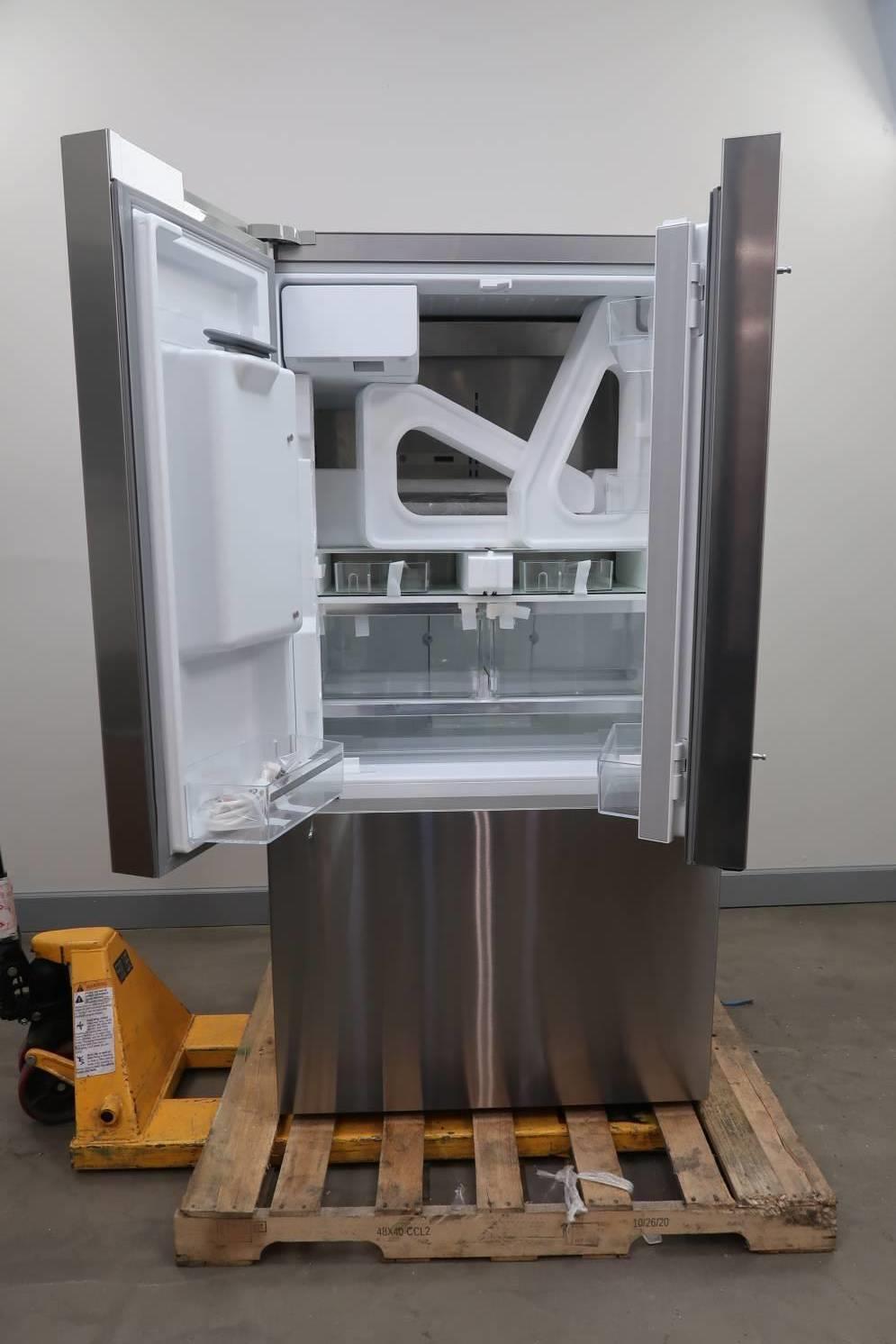 Bosch 500 Series French Door Refrigerator B36CD50SNS 36" 20.8 cu ft