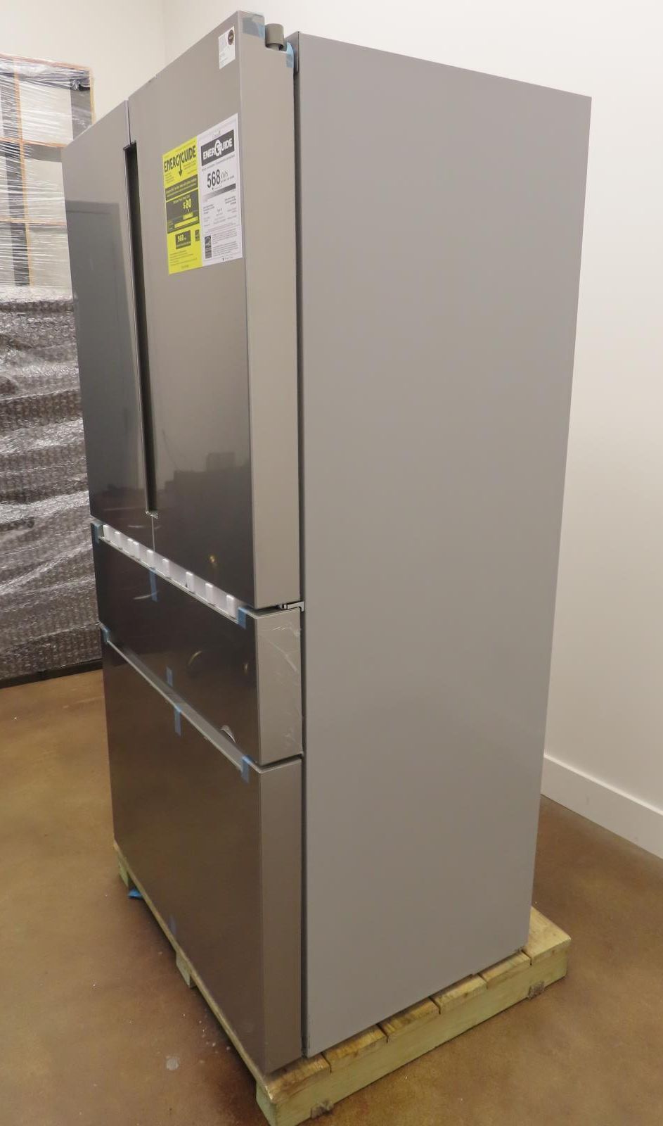 Bosch 800 Series B36CL80ENS 36" Counter Depth French Door Refrigerator 21 cu ft