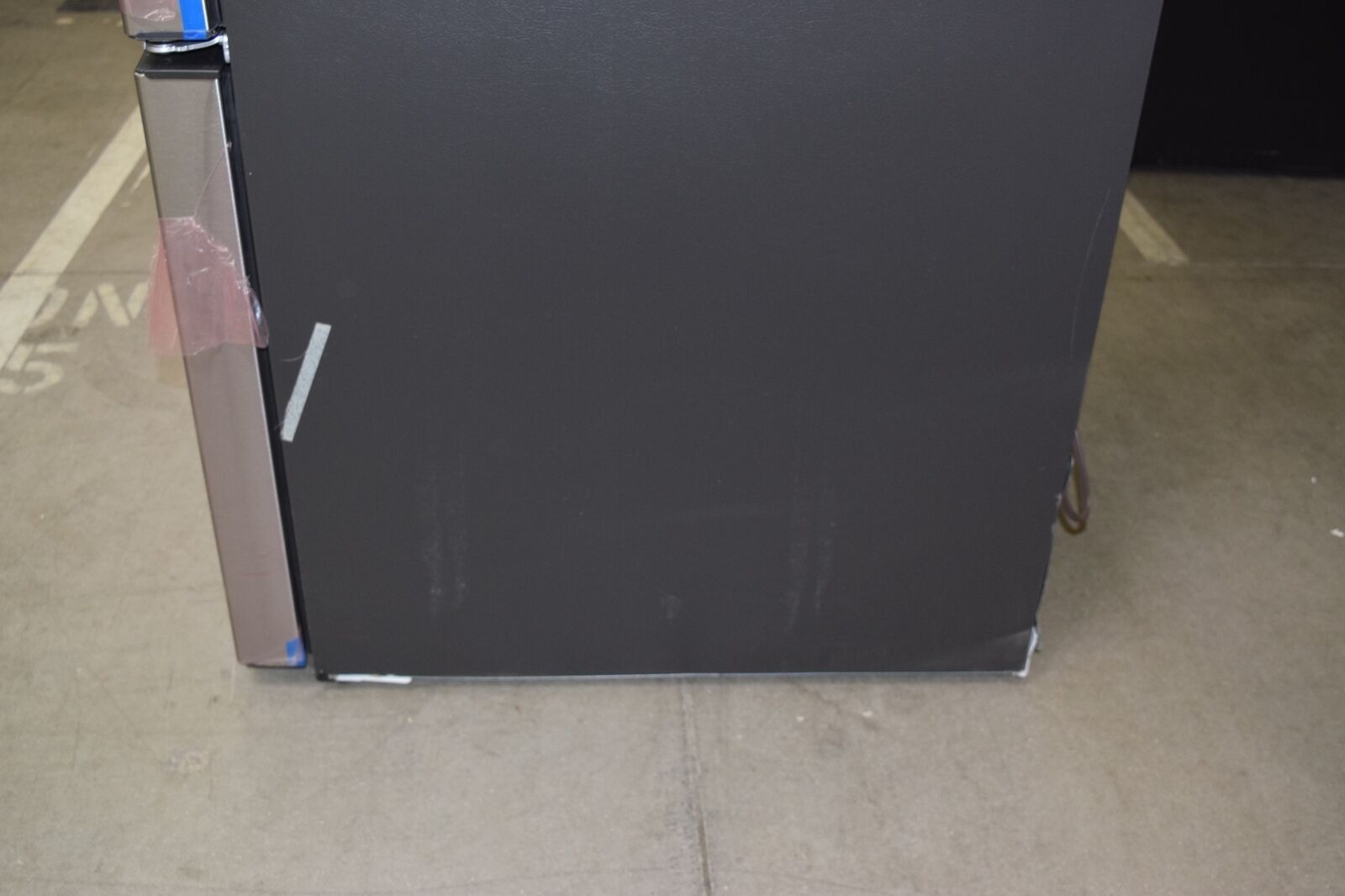 GE GDE25EYKFS 33" Stainless Bottom-Freezer Refrigerator NOB #144675