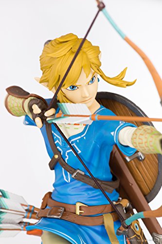 Legend of Zelda: Breath of The Wild Link Figurine