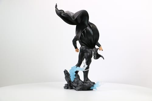 Superman Black and Silver Version 1:8 Scale Statue
