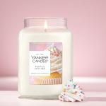 Yankee Candle Vanilla Cupcake Large Jar 22 oz