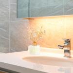 YISOWUH Reed Diffuser Set, 5.28oz (150ml) Fruit Scent Diffuser 2 Packs with 16 Sticks Long Lasting Fragrance for Home, Bathroom, Room Decor