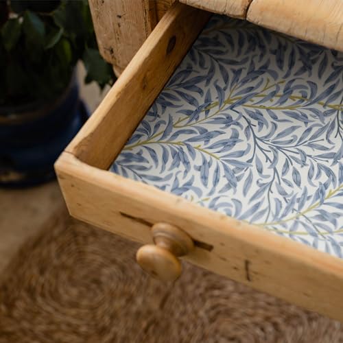 The Master Herbalist NEROLI & BERGAMOT Scented Drawer Liners in a BLUE WILLIAM MORRIS Design (FOLDED) | Pack of 5 Sheets | Contains Essential Oils | MADE in The UK.