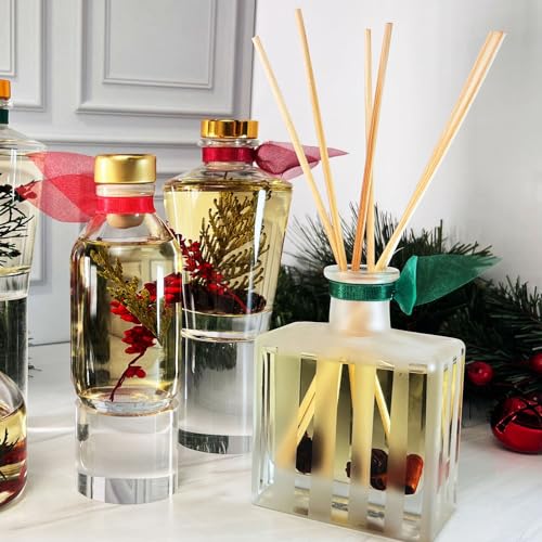 LOVSPA Cinnamon Pinecones Reed Diffuser Oil Gift Set | Woody Pine Cones, Woods, Fir Needles, Cinnamon, Clove & Sandalwood | Festive Scented Air Freshener & Home Decor