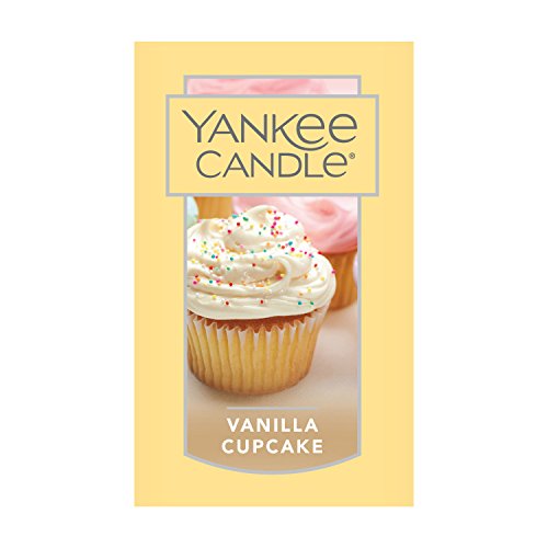 Yankee Candle Vanilla Cupcake Scented 22oz Single Wick Candle, Over 110 Hours of Burn Time, Ideal for Creating Relaxing Ambience & Holiday Gifting, Classic Large Jar, Cream