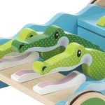 Melissa & Doug Chomp and Clack Alligator Push Toy