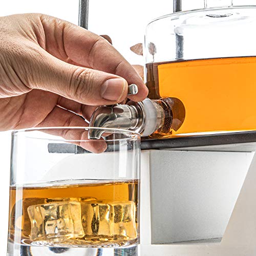 Golf-themed Whiskey Decanter and Glasses Set
