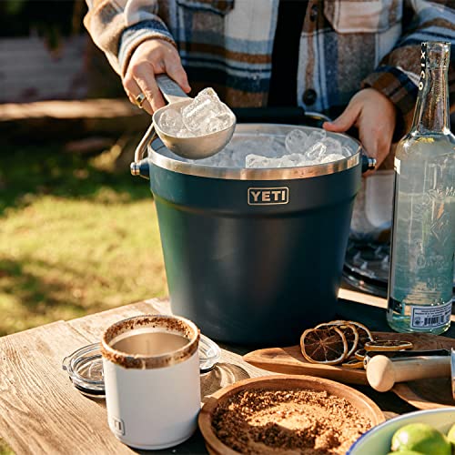 YETI Beverage Bucket with Insulated Lid, Navy