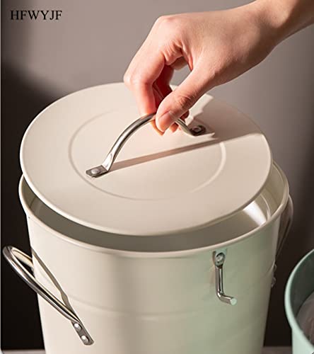 Double Wall Ice Bucket with Lid and Scoop