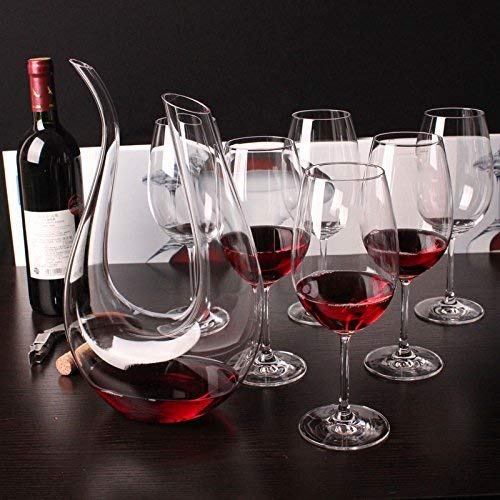 Red Wine Decanter with U-Shaped Design