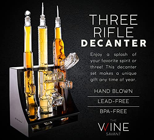 Gun-themed 3-piece whiskey decanter set