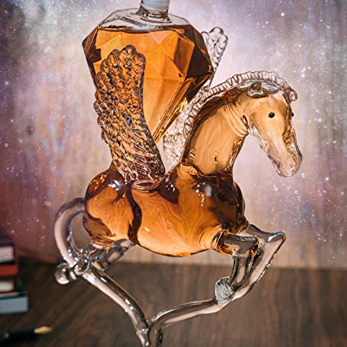 Winged Diamond Decanter for Wine & Whiskey