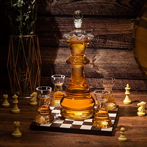Chess Decanter Set - Queen Gambit, Whiskey & Wine Gifts