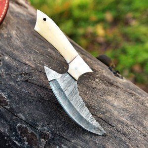 Damascus Steel Ulu Knife with Camel Bone Handle