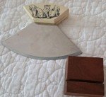 Alaska Ulu Curved Stainless Steel Knife with Display