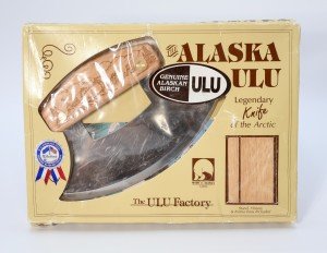 Alaskan Ulu Knife with Scenic Handle and Stand