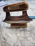 Alaska Souvenir Ulu Skinning Knife with Stand