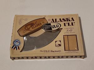 Alaska ULU Knife with Stand and Birch Handle