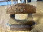 Alaska Ulu Knife with Walnut Grizzly Stand