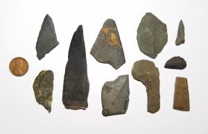 Set of 10 Inuit Slate Arrowheads and Ulu Knives
