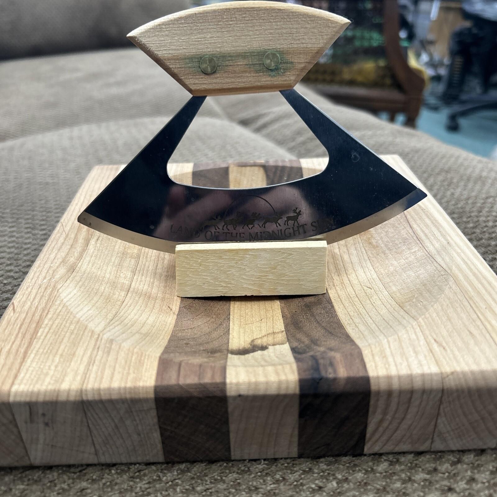 Ulu Knife with Wooden Cutting Board & Stand