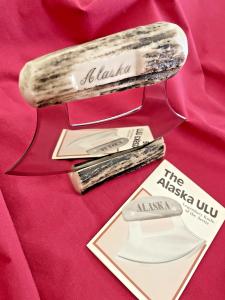 Alaska Vintage ULU Knife with Stand