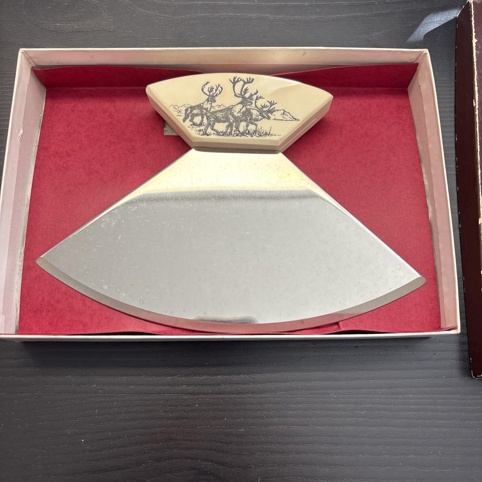 Caribou Ulu Knife with Wood Handle