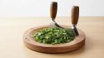 Tiyoorta Ulu Knife and Recessed Cutting Board Set