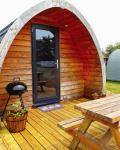 Stylish Glamping Pod with Ensuite Bathroom