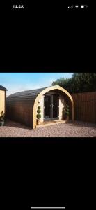 Custom Glamping Pod for Stylish Outdoor Living